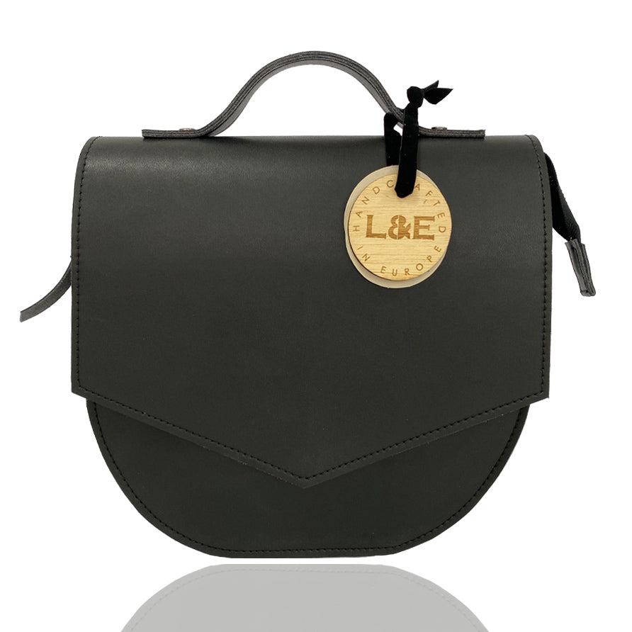 Sörenberg Damme - Premium Shoulder Bag from L&E Studio