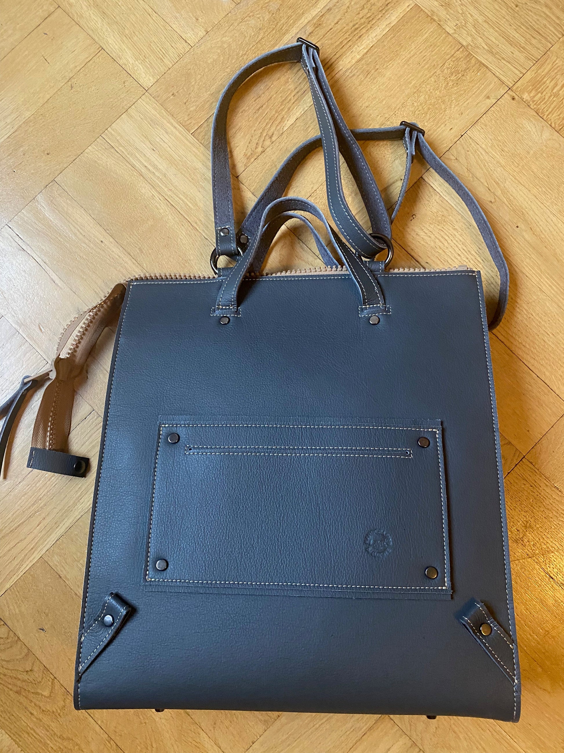 Marketplace - Sörenberg Tote Dark Grey - Premium Shoulder Bag from L&E Studio